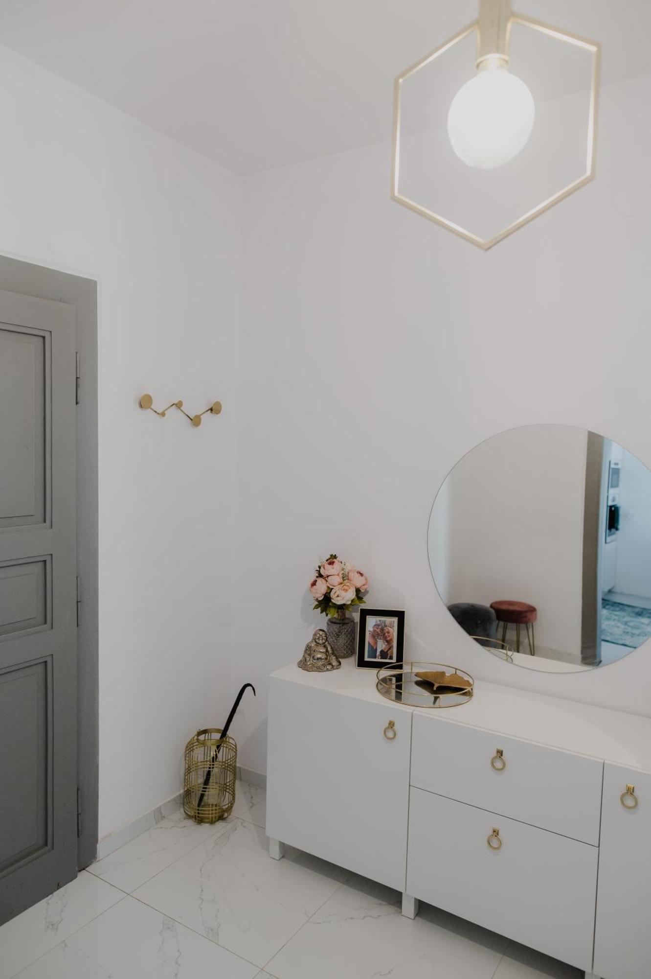 Ah Zimna Apartament *